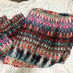 Maxi skirt with side slits